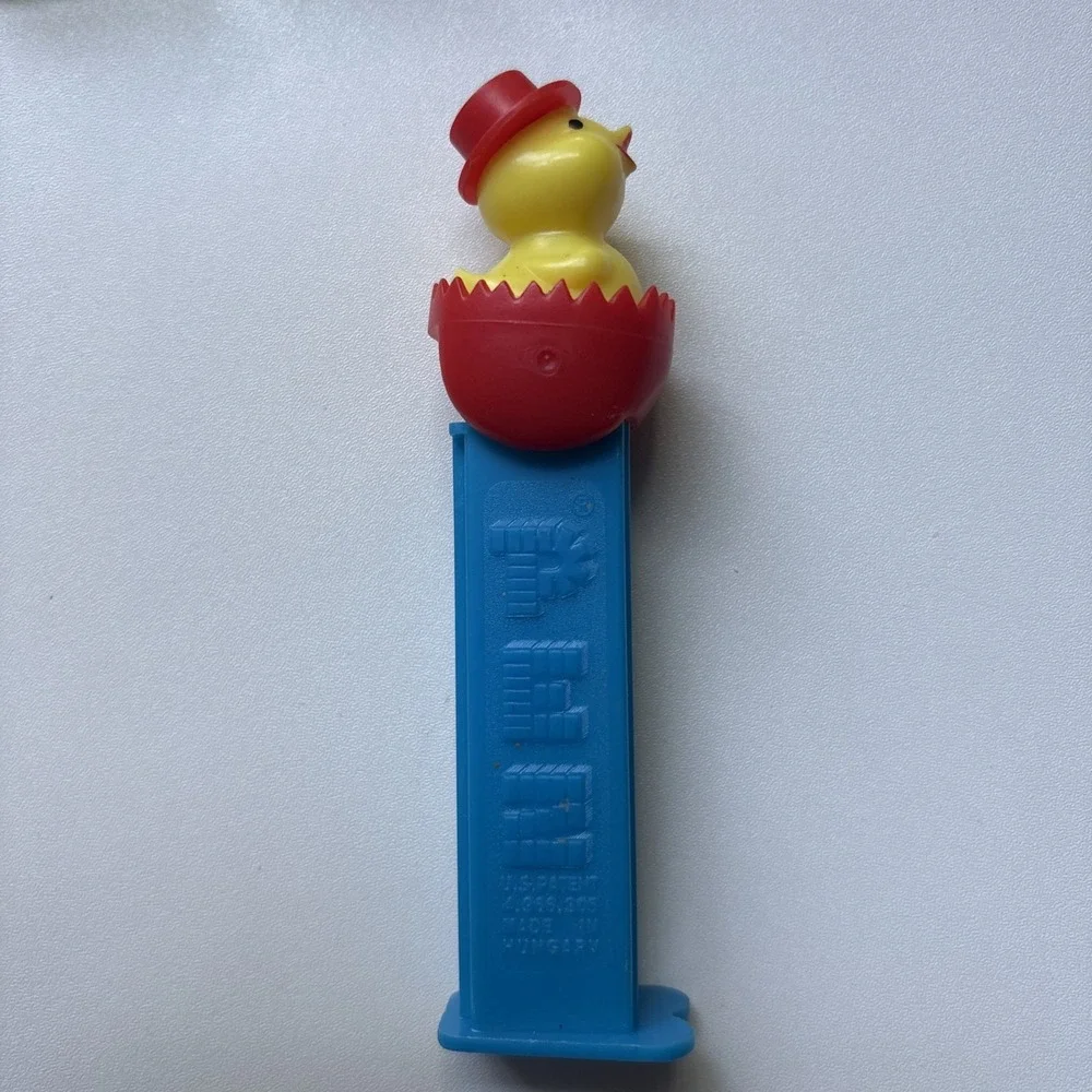 Vintage PEZ Chick In Egg Red Hat Red Egg Easter Dispenser/ Hungary